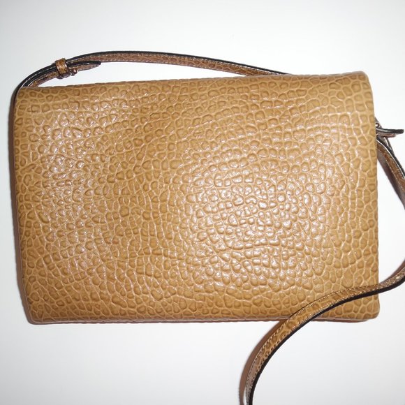 Burberry Suede Pebble Leather Logo Crossbody Zip Envelope Bag Purse - Picture 3 of 16